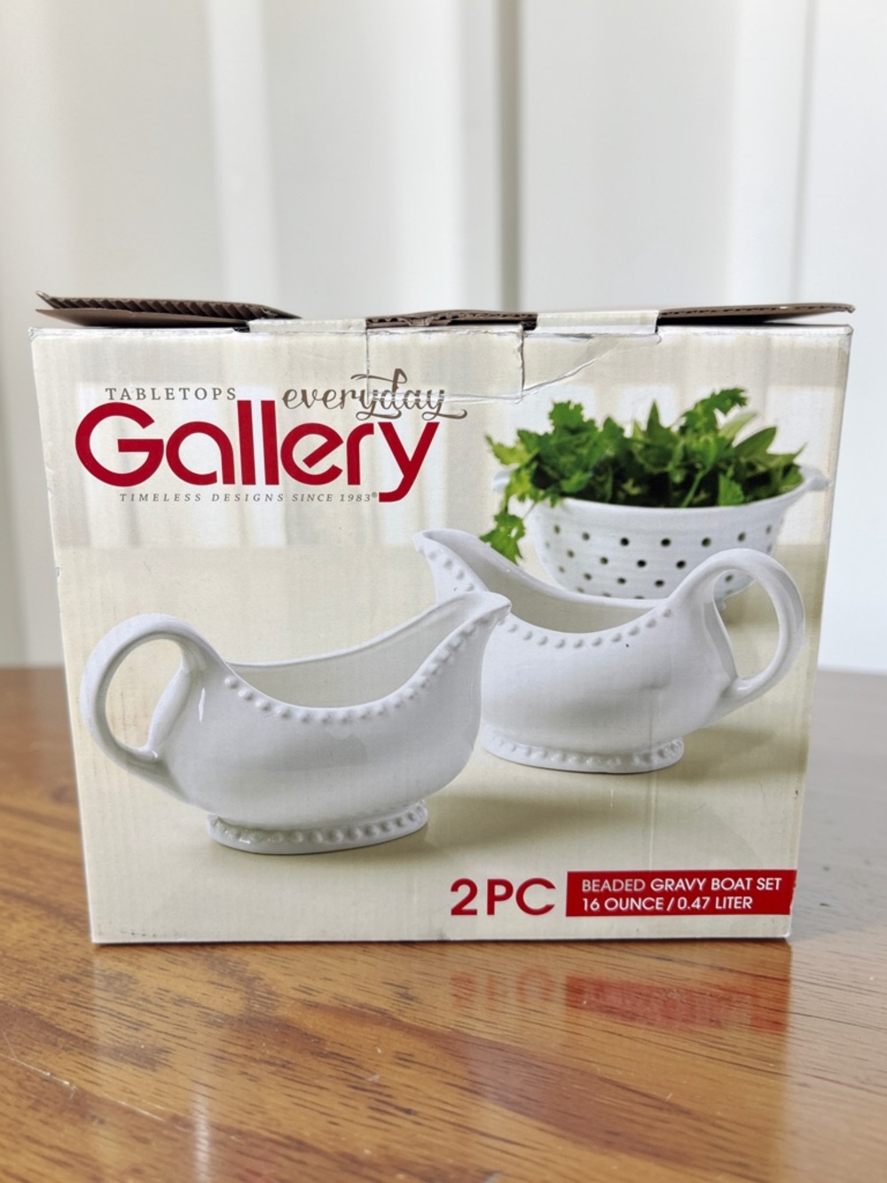 New Tabletops Gallery 2-piece Beaded Gravy Boat Set 16oz